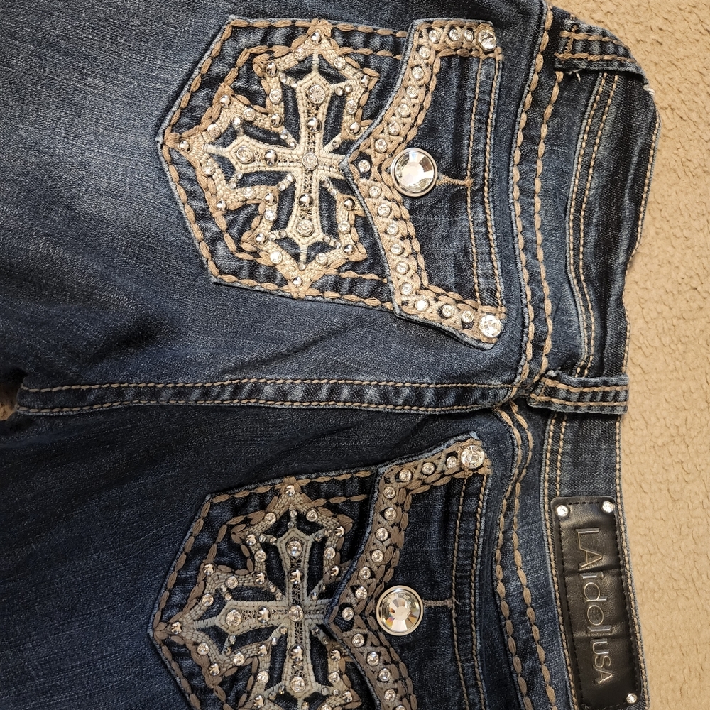 BRAND NEW L.A. IDOL CAPRIS
